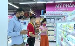 Martin Rantanbwin fixed matchAjinomoto Frozen Foods menjual pangsit gyoza beku dengan foto Hanyu di kemasan luarnya